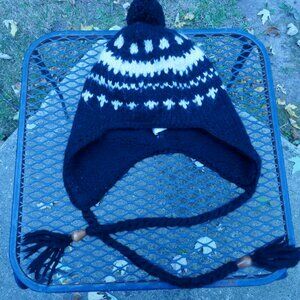 J.Crew Handknit Black Wool Acrylic Alpaca Winter Skull Beanie Pom Peruvian Hat